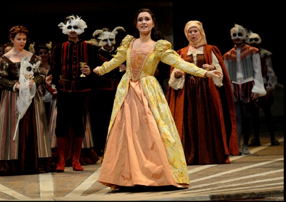 רומיאו-ויוליה-האופרה-הישראלית-ענק-2.jpg